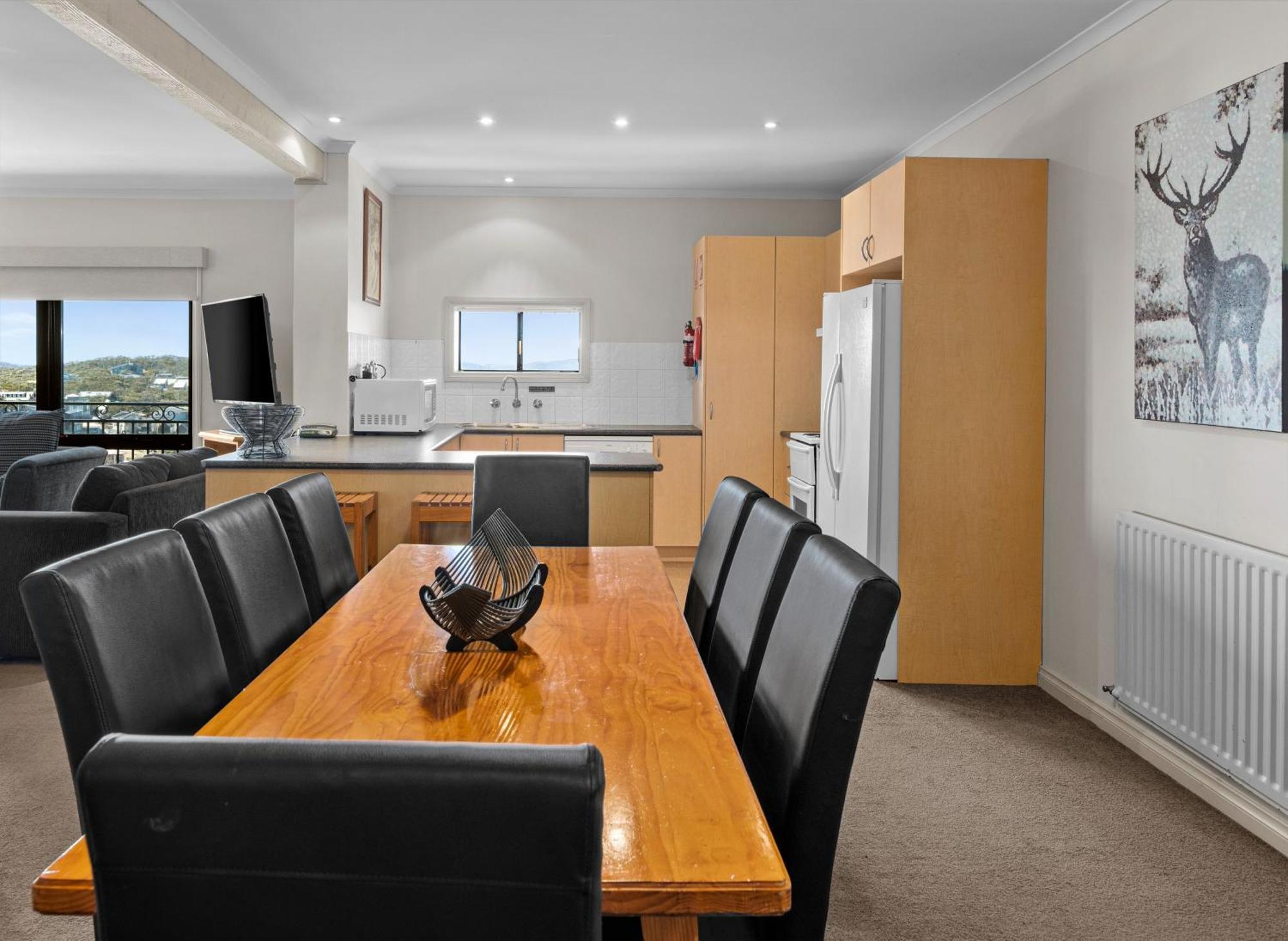 Hotel Pension Grimus Mount Buller Exteriör bild