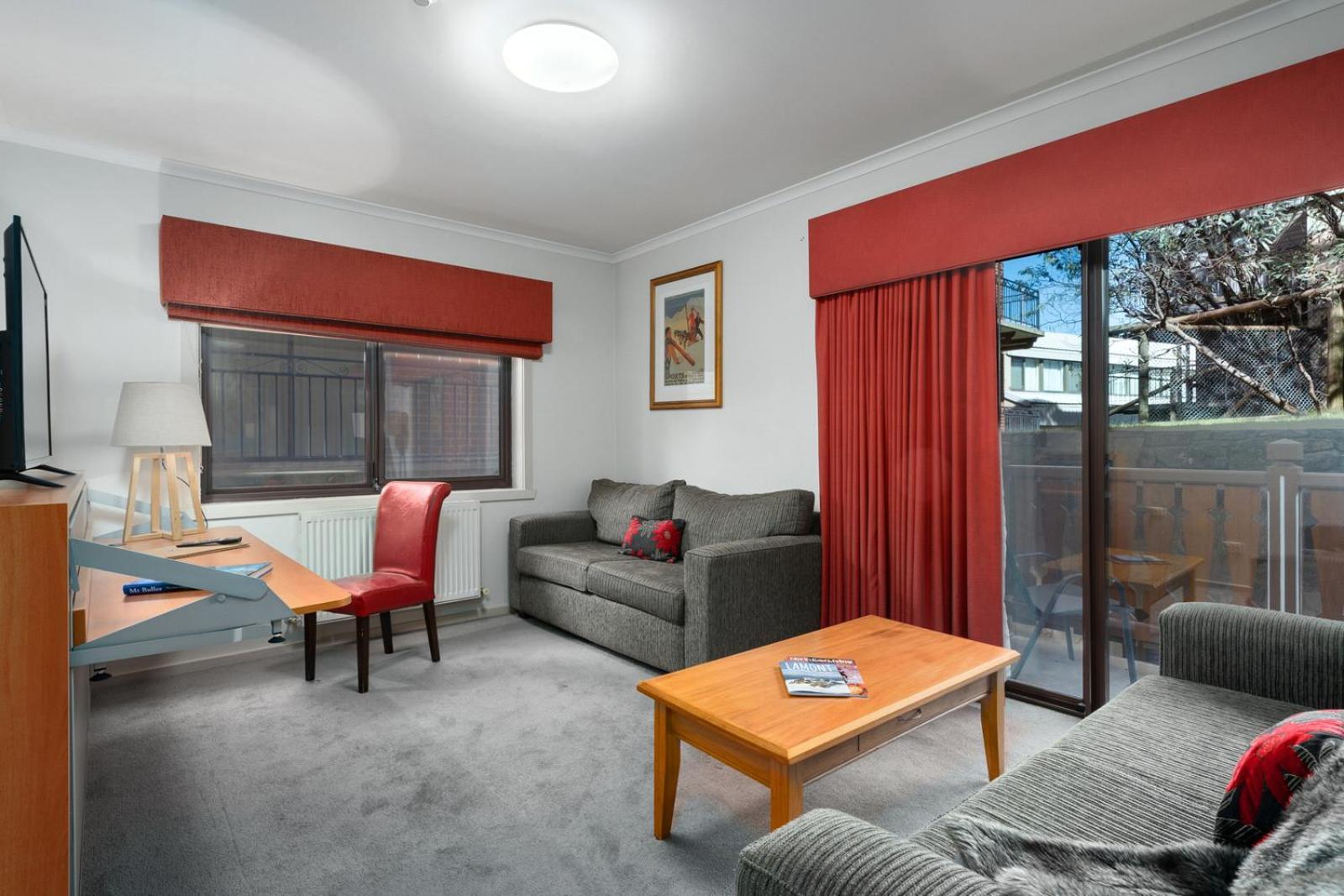 Hotel Pension Grimus Mount Buller Exteriör bild